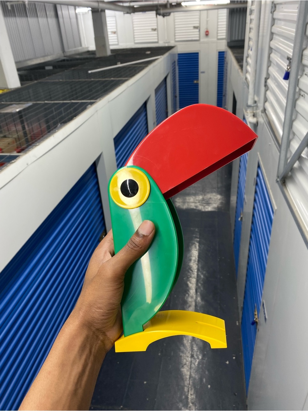 Supreme Linea Zero Toucan Lamp